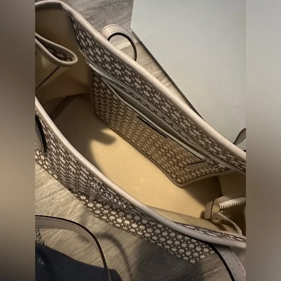 Kate Spade Spade Link large tote with matching large wallet - Picture 6 of 11